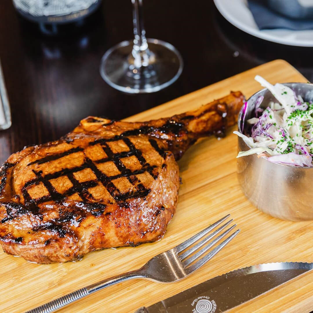 Hurricane's Bar & Grill Circular Quay Sydney's Best Steak & Ribs